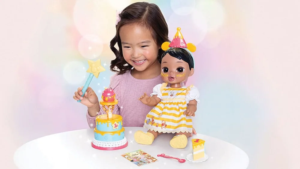 Disney Darlings Magical Birthday Surprises Winnie the Pooh